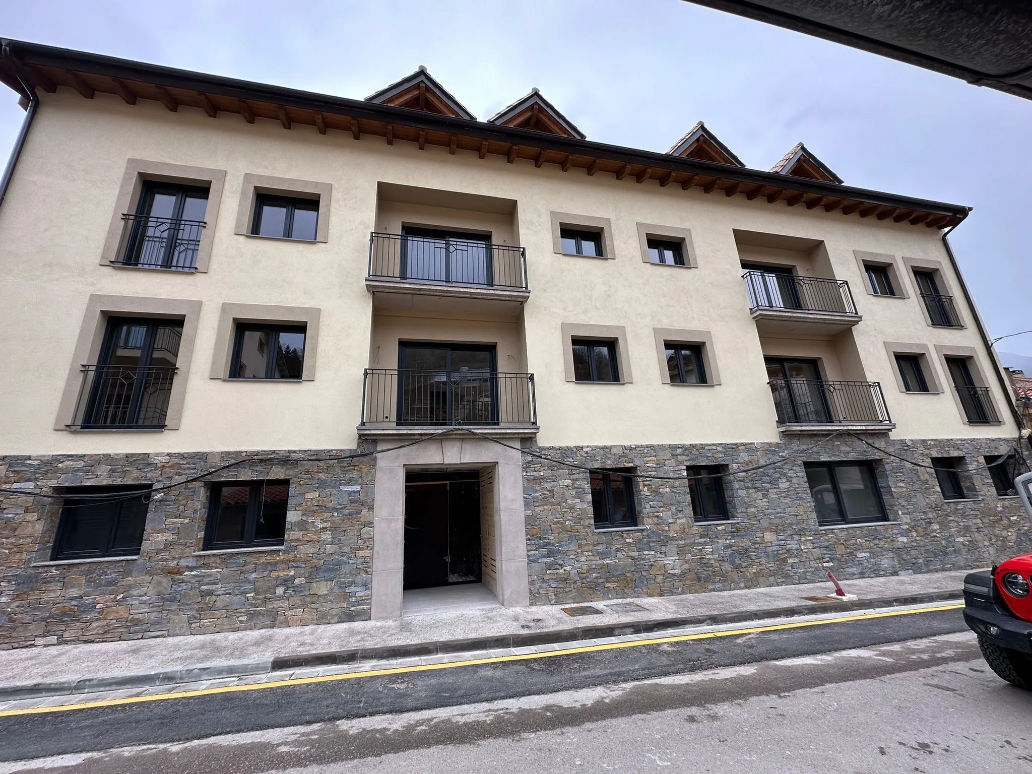 El edificio desde la calle