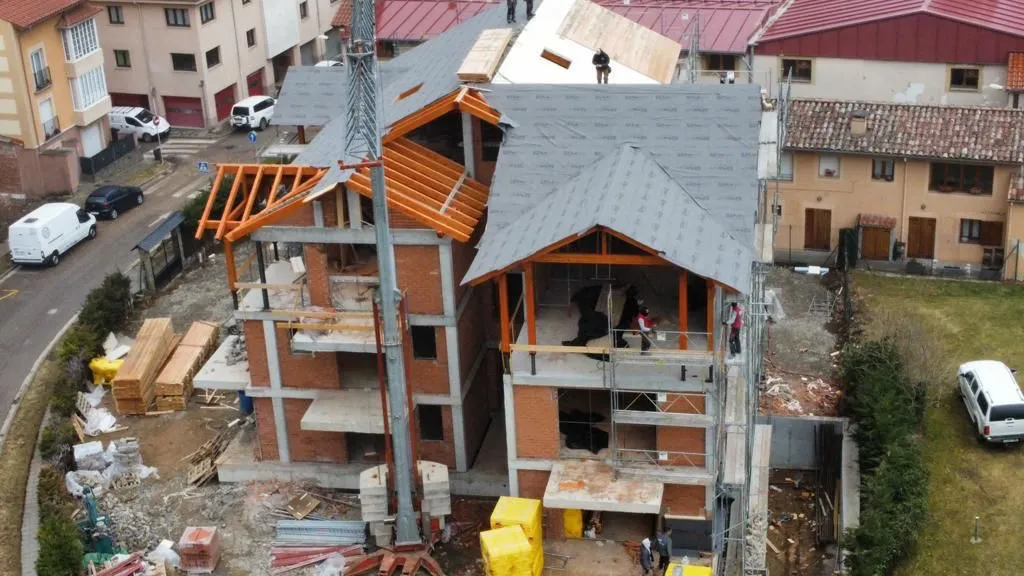 Estructura en marcha
